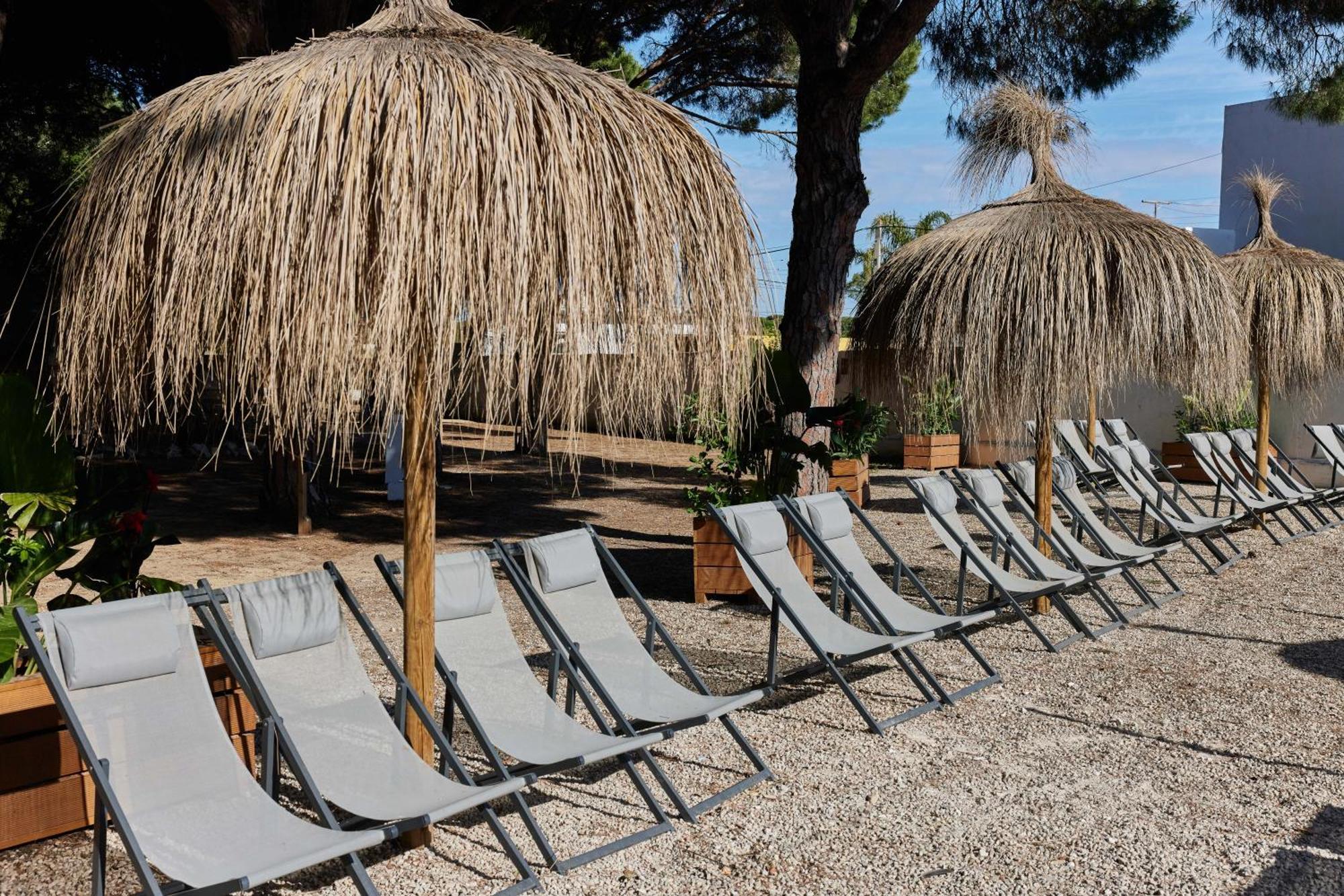 Taiga Conil Hotel Conil De La Frontera Exterior photo